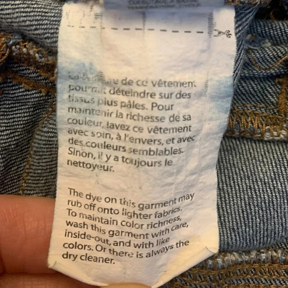 Dynamite Ultra High Waist Mom Denim Shorts
Size 27 - Picture 8 of 8